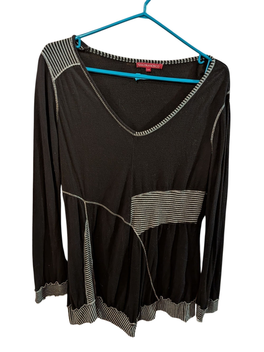 Black Long-Sleeve V-Neck Top with Contrast Trim